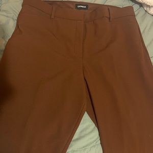 Express size 16R with 32” inseam. Cut is columnist boot cut high rise in brown